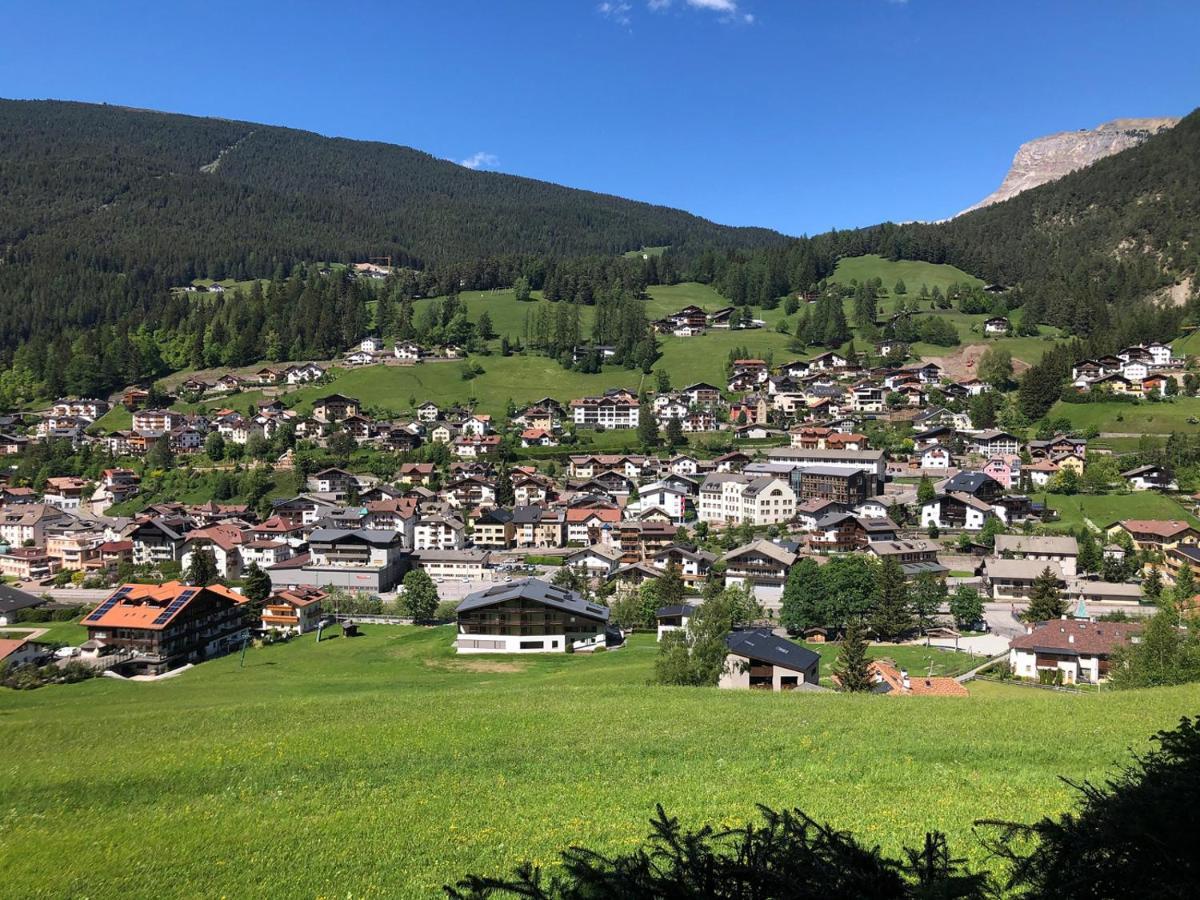 Apartments Montblanc Sella Ortisei Eksteriør bilde