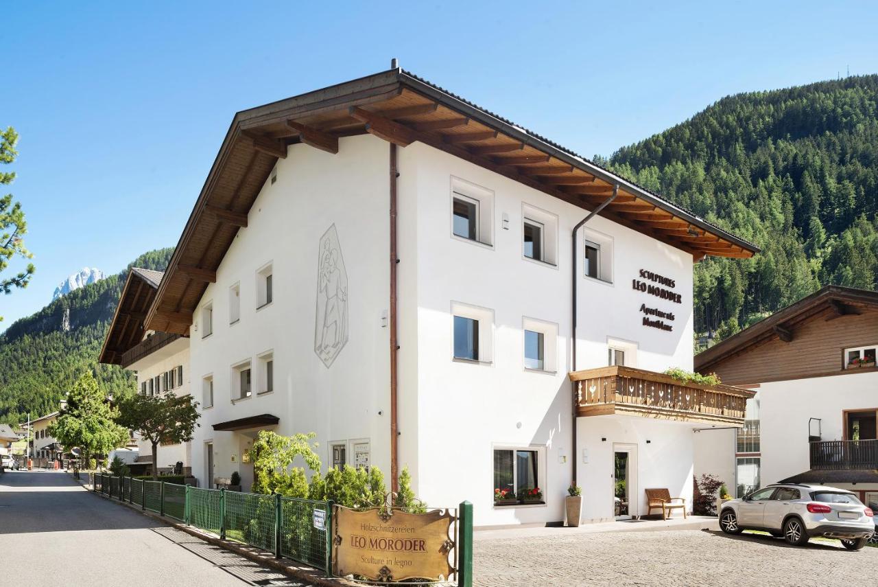 Apartments Montblanc Sella Ortisei Eksteriør bilde